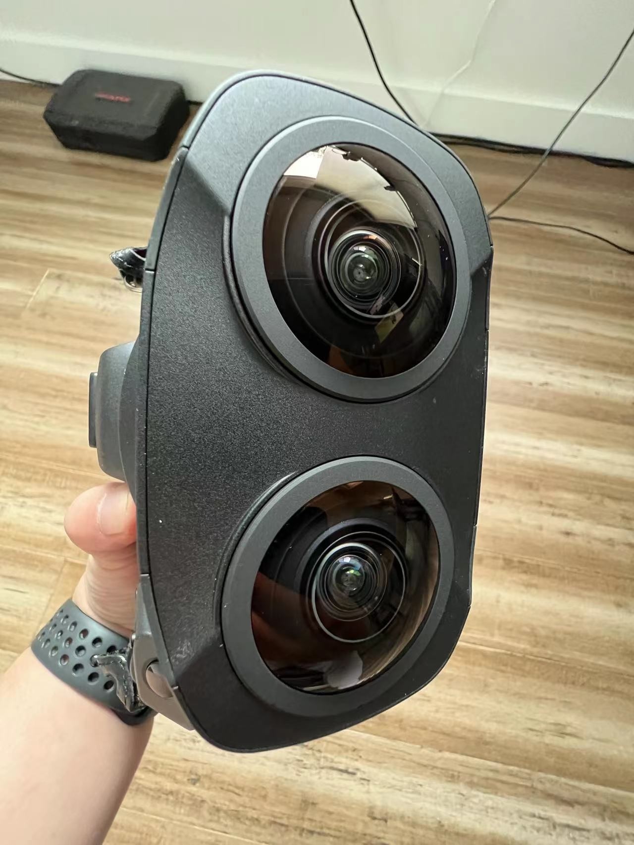 Canon R5 + VR lens